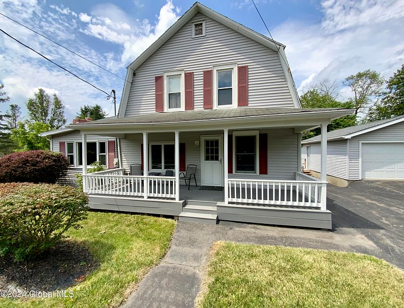 4th image of 3732 Albany Street