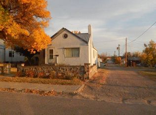 725 1st St N, Shelby, MT 59474