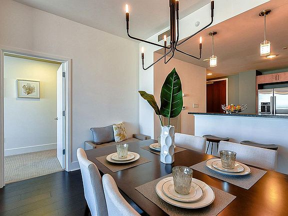 5th image of 88 E San Fernando St Unit 609