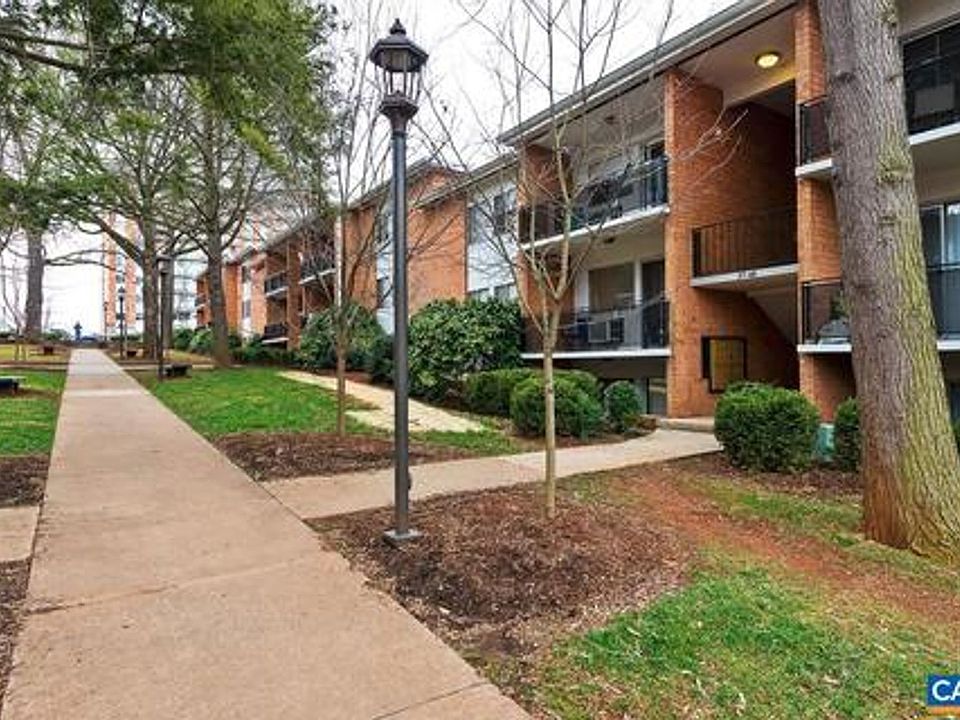 2nd image of 1800 Jefferson Park Ave APT 118