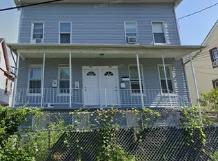 120 -122 Milne Street - 120 - 122 Milne Street - 1R, Bridgeport, CT 06604