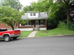 1607 Deerwood Ave, Louisville, KY 40205