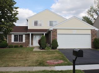 501 Essex Pl, Carol Stream, IL 60188
