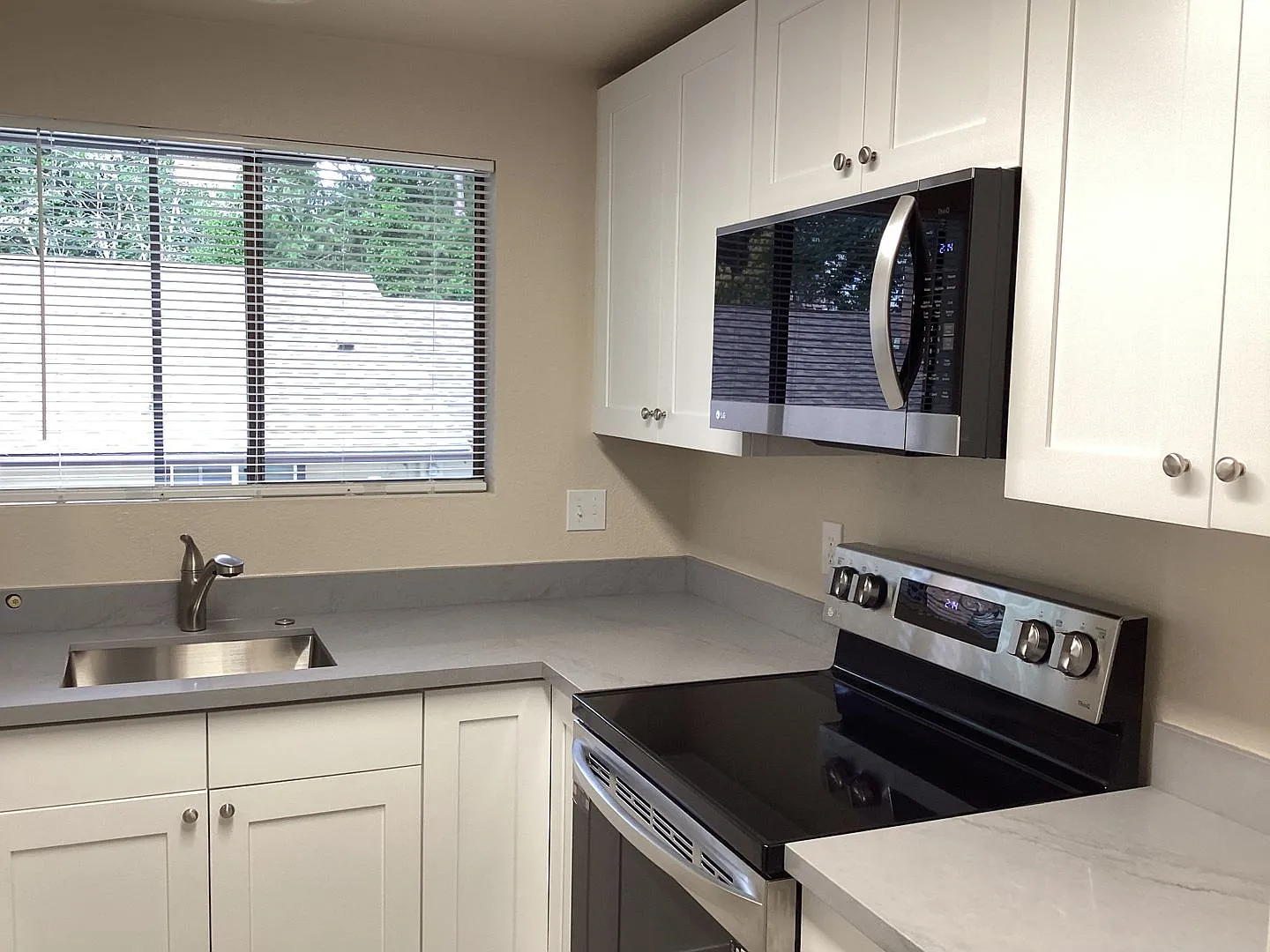 Newly Remodeled Inviting 2-Bedroom, 1-Bathroom Condo Unit With Large Storage Space — Photo 4