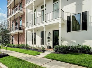 1834 W Main St, Houston, TX 77098