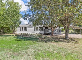 9013 Holly Rd, Alvarado, TX 76009