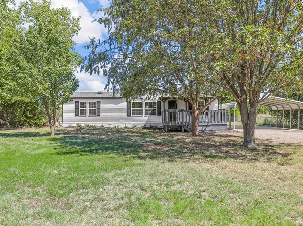 9013 Holly Rd, Alvarado, TX 76009