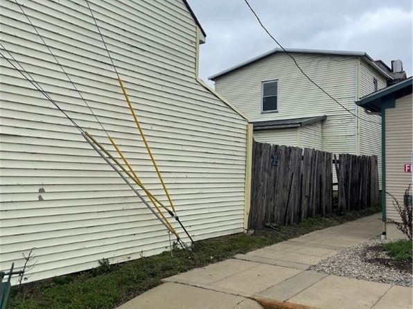 809 Wayne Ave, Dayton, OH 45410