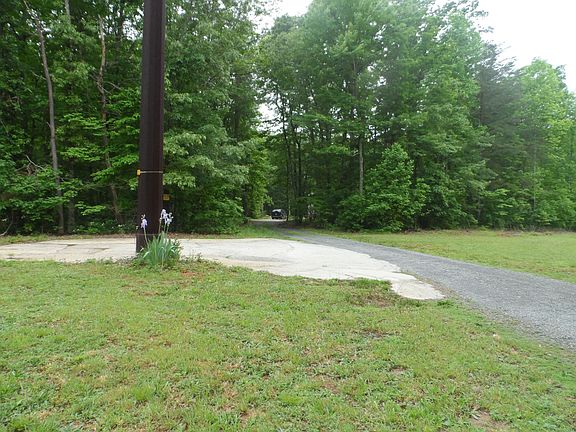 Front View of the ParkingPad