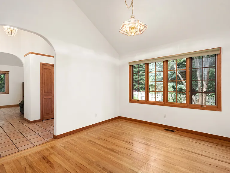 180 River Oaks Ln — Photo 10