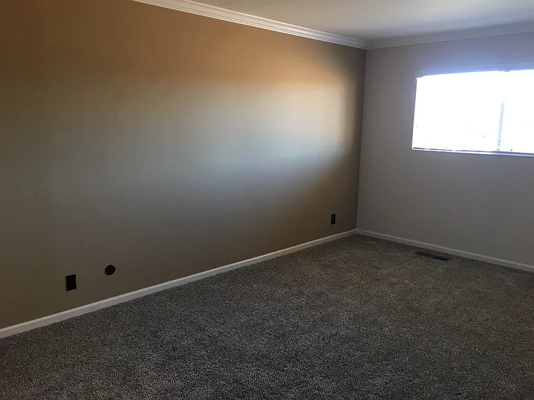 Pinehaven Garden Apartments — Photo 20