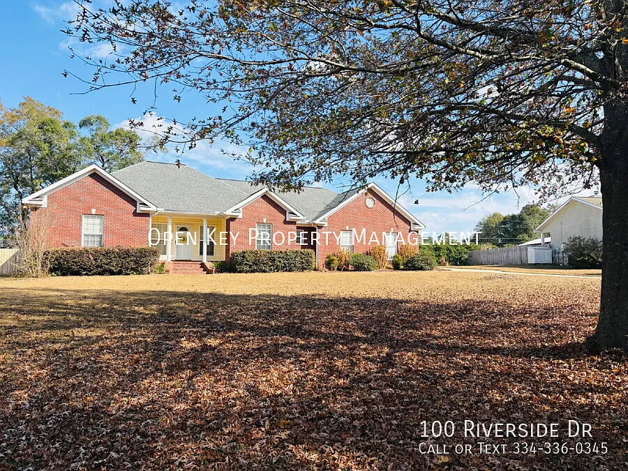 100 Riverside Dr