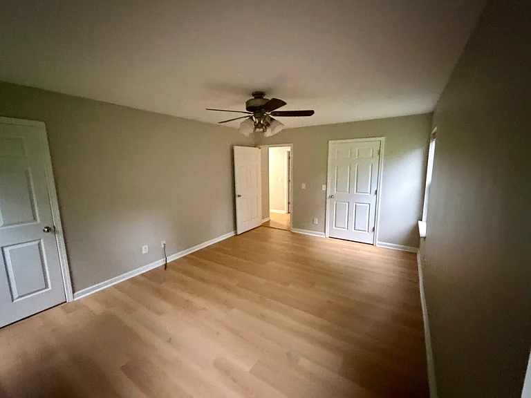 230 Blanton St — Photo 13