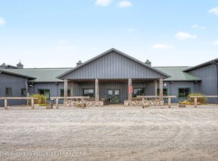 2591 S Ramshorn Dr, Fremont, MI 49412
