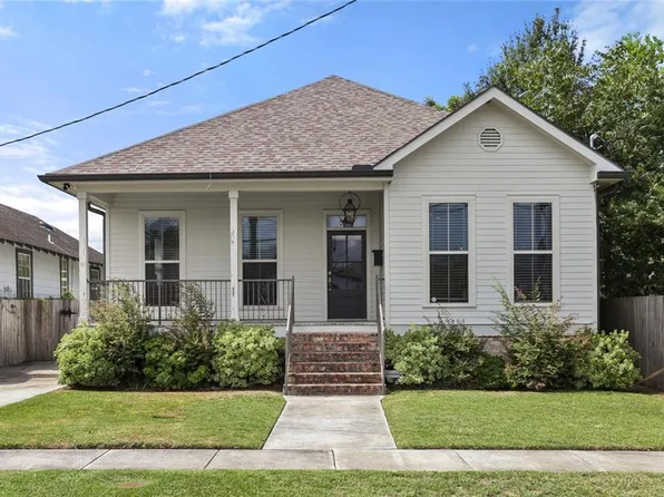 5172 Venus St, New Orleans, LA 70122