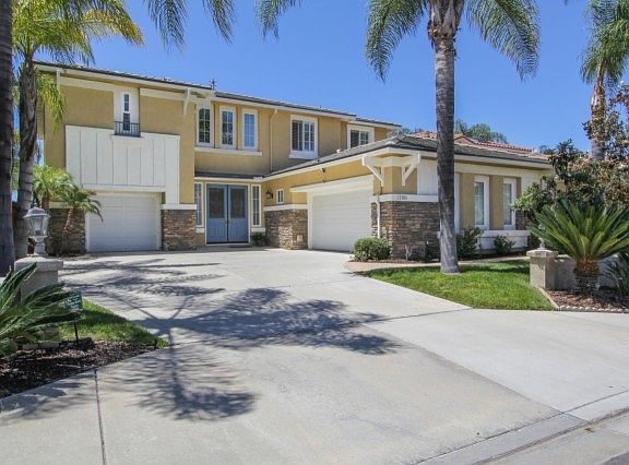 3rd image of 11306 Crystal Oaks Way