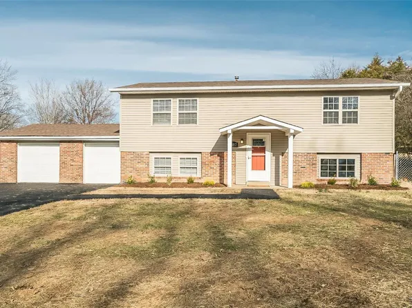 5887 Bear Creek Rd, House Springs, MO 63051