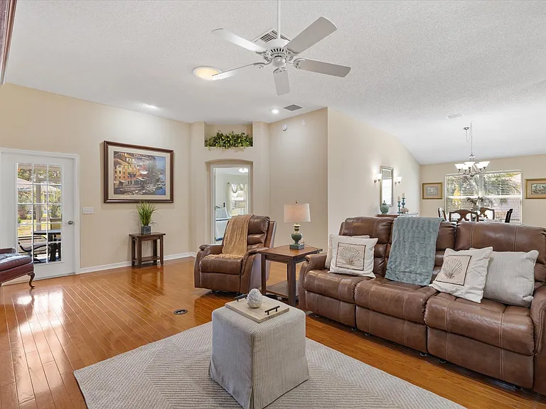 17967 SE 87th Melrose Ct — Photo 10