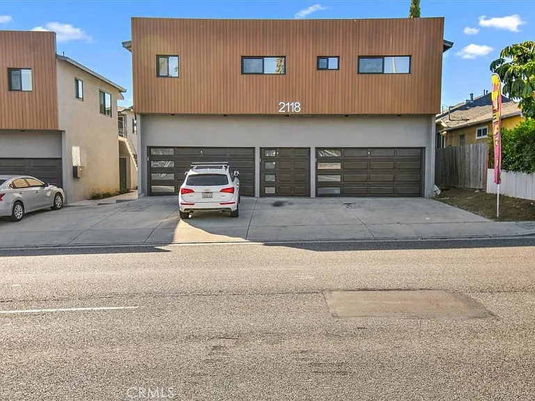 2118 Manhattan Beach Blvd #C — Photo 1
