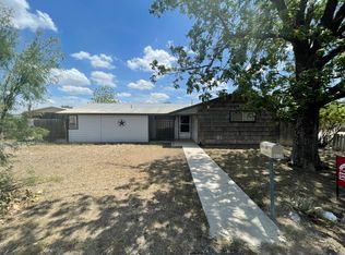 802 N 11th St, Junction, TX 76849