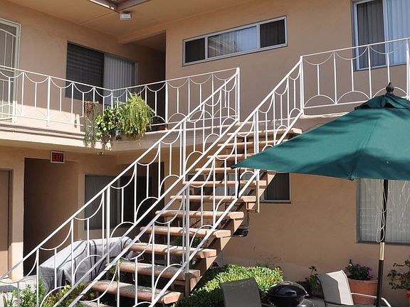 4th image of 1341 W Carson St APT 07
