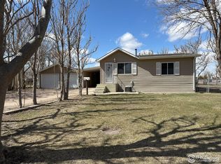 422 E 7th St, Julesburg, CO 80737