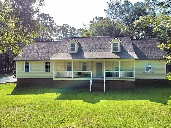 3rd image of 10 Hummingbird Rd