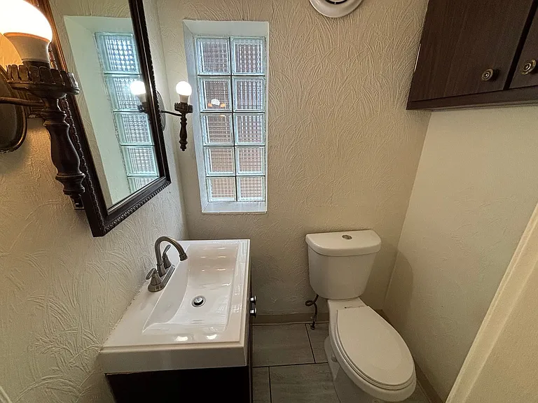 1409 Brookline Blvd — Photo 14