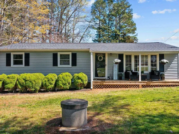 155 John Pleasant Rd, Leasburg, NC 27291