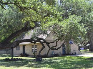 509 E Nopal St, Uvalde, TX 78801