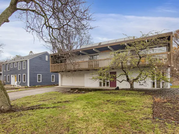5304 W 64th St, Edina, MN 55439