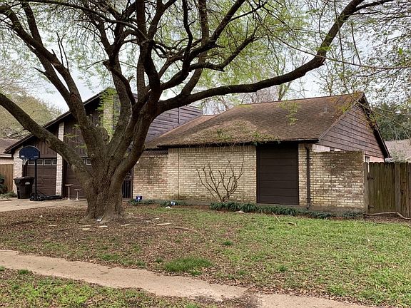2nd image of 6010 Pincay Oaks St