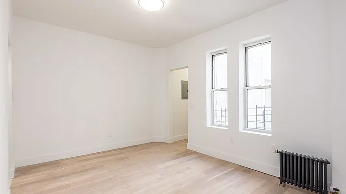 Rented by Nooklyn NYC LLC | media 23