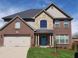 18217 Hickory Woods Pl, Fisherville, KY 40023