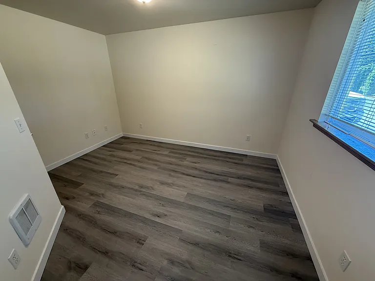 The Terrace Apartments — Photo 18