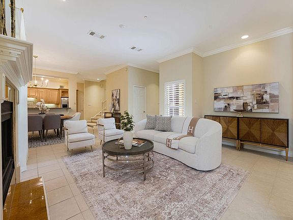 4th image of 2118 Nantucket Dr #C