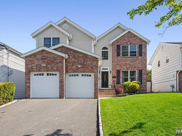 107 Strong St, Wallington, NJ 07057