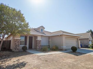2045 Tangerine Ave, Madera, CA 93637