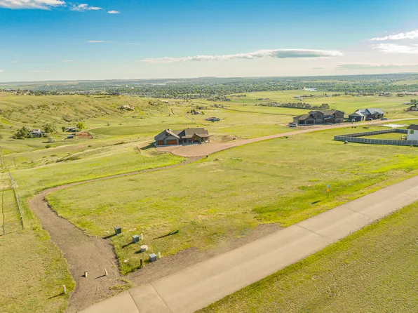 2215 Larkspur Ln, Great Falls, MT 59404