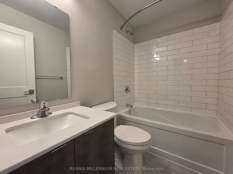 708 Woolwich St #103 — Photo 13
