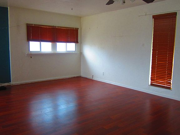 Living room/Panoramic Ocean views