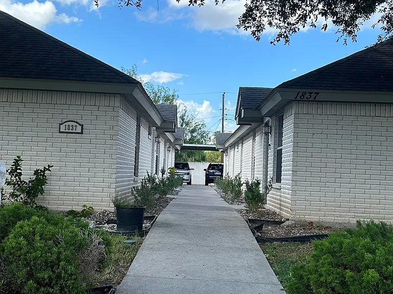 1837 Tierra Dulce Dr #3 — Photo 6