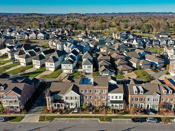 3rd image of 2033 Rural Plains Cir