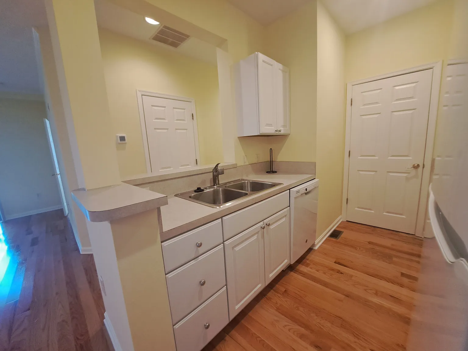 4100 Sand Piper Dr — Photo 4
