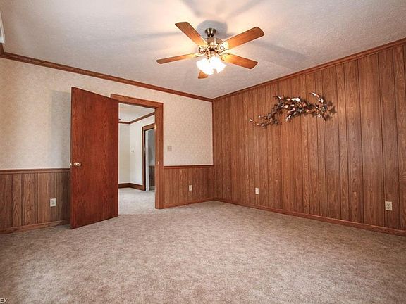 5th image of 527 Stetler Ave
