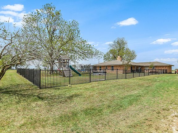 4th image of 1601 County Line Rd #463
