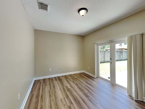2nd image of 12972 NE 29th St #1