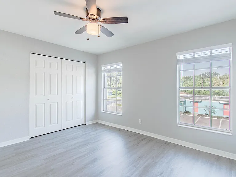 13545 Embassy Park Ct #13545 — Photo 25