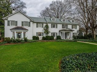 2241 Pinewood Cres, Charlotte, NC 28211