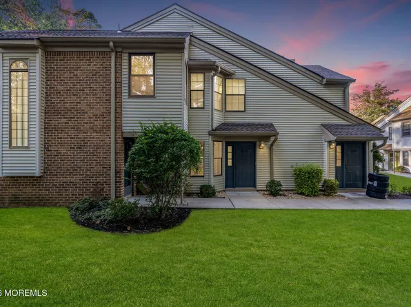 2101 Bayhead Dr, Parlin, NJ